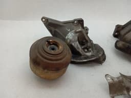 MAYBACH Maybach 57 W240 engine mount set A2402400517 engine mount set — thumbnail 3