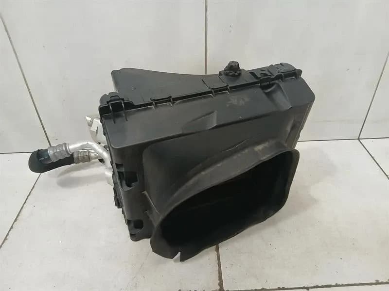 MERCEDES-BENZ Mercedes GT R190 Roadster Engine Oil Cooler A0995005700 Oil Cooler Radiator