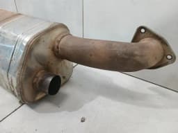 PORSCHE Porsche 991 exhaust silencer 99111143104 exhaust muffler defects — thumbnail 4