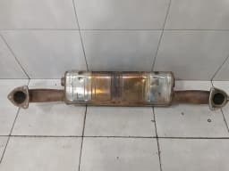 PORSCHE Porsche 991 exhaust silencer 99111143104 exhaust muffler defects — thumbnail 7