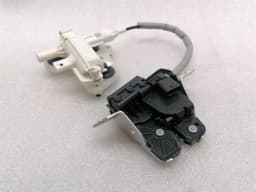 MERCEDES-BENZ Mercedes EQC400 EQC N293 Boot Lock A0997400600 Tailgate Lock A0999068600 — thumbnail 7
