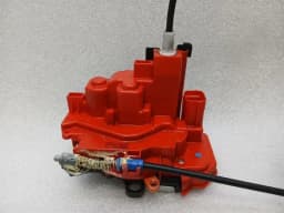 FERRARI Ferrari FF F151 door lock 83987500 LHD LEFT door lock 80821800 — thumbnail 10