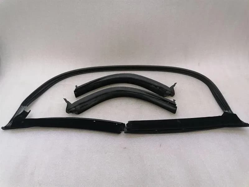 PORSCHE Porsche Boxster 987 Roof Seal 98756132702 Roof Frame Seal 98756112401 Set