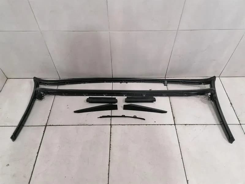 PORSCHE Porsche Targa 911 991 roof frame seal 99156293400 roof frame seal 99156295100