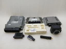 MERCEDES-BENZ Mercedes GT R190 Roadster Engine ECU A1779000300 Engine Control Unit M177 AMG — thumbnail 1