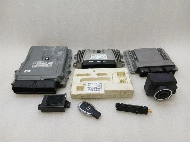 Mercedes GT R190 Roadster Engine ECU A1779000300 Engine Control Unit M177 AMG