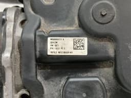 FERRARI FERRARI SF90 F173 Front Wiper Motor 831335 SF90 LHD Wischermotor Vorne — thumbnail 3