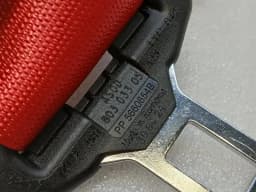 PORSCHE Porsche Cayman 718 GT4RS Seatbelt 98180303305 Seat Belt Strap GUARDS RED — thumbnail 5
