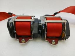 PORSCHE Porsche Cayman 718 GT4RS Seatbelt 98180303305 Seat Belt Strap GUARDS RED — thumbnail 9