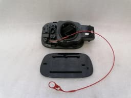 BENTLEY Bentley Bentayga 36A MK2 fuel filler cap 36A810591D fuel cap tank flap — thumbnail 9