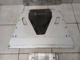 ASTON MARTIN Aston Martin Rapide 10-14 Undertray AD43-F111K36-AA Underbody Trim — thumbnail 4