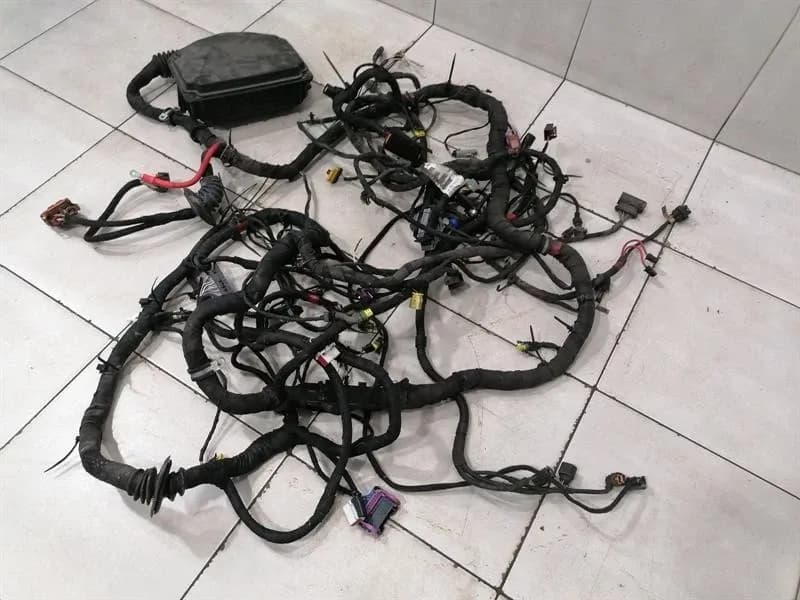 MASERATI Maserati Granturismo M145 Engine Bay Wiring Loom 284990 Engine Wiring Harness