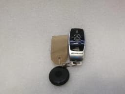 MERCEDES-BENZ Mercedes C Class W205 AMG Key Fob Keyring Key — thumbnail 1