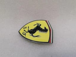 FERRARI Ferrari California T F149 14-17 85118000 logo wing fender badge — thumbnail 3