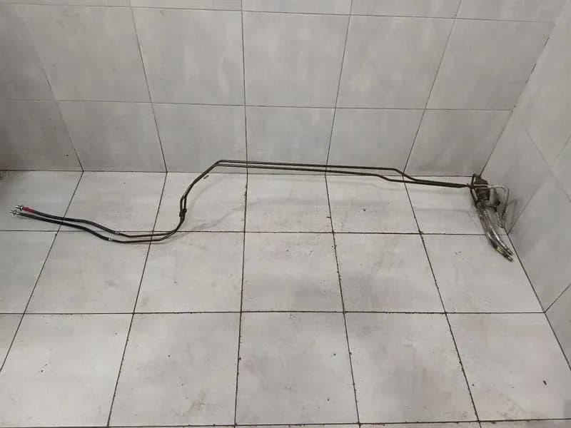 Aston Martin Vanquish S 04-07 V12 Pipe Hose