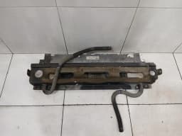 ASTON MARTIN ASTON MARTIN DB9 VOLANTE GEARBOX OIL RADIATOR 9G43-445396-AA Radiator TRANSMISSION — thumbnail 1