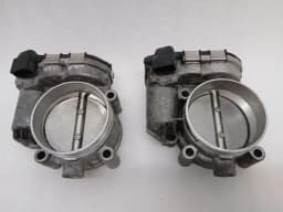 ASTON MARTIN Aston Martin DB9 Volante Throttle Body 1R12-08-10079 SET OF 2 Throttle Body — thumbnail 1