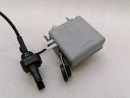 MERCEDES-BENZ MERCEDES CL W217 CHANGE-OVER VALVE EXHAUST A0005003201 VALVE A2175450147 — thumbnail 2
