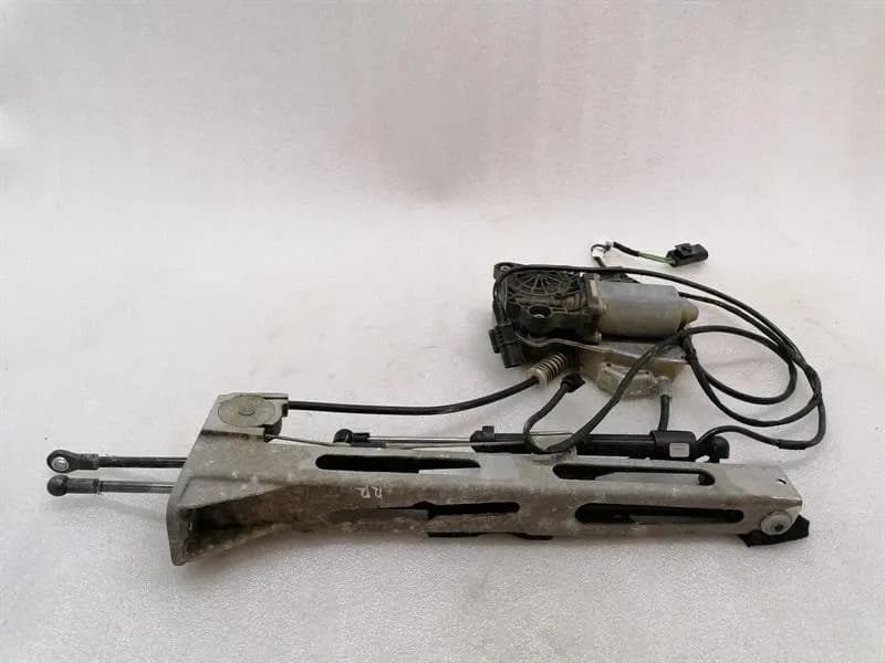 Maybach 62 V240 A2407300635 rear right door closer door closer rear right