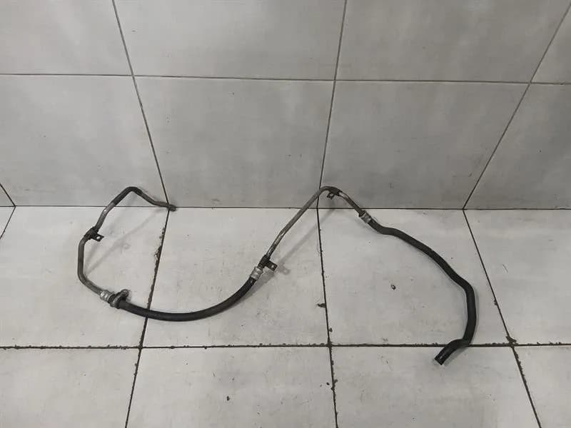 ASTON MARTIN Aston Martin DB9 Volante Pipe 8D33-3F558-BC Hose RHD STEERING