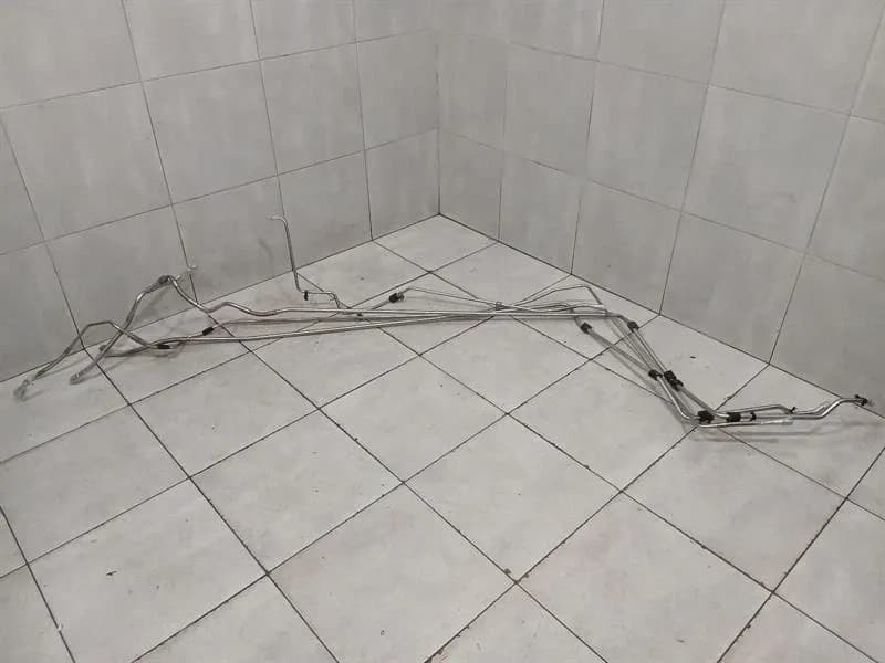 McLaren 650S Spider 14-17 Pipe SUSPENSION 11B1114CP Hose SUSPENSION