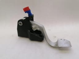 FERRARI FERRARI PORTOFINO F164 BRAKE PEDAL 327308 BRAKE PEDAL RHD — thumbnail 3