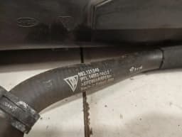 PORSCHE Porsche Cayman 718 Engine Bay Radiator Left 982121254A Water Cooler Radiator — thumbnail 4
