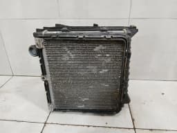 PORSCHE Porsche 911 991 Right Radiator Pack 99110613203 Right Radiator Pack — thumbnail 1