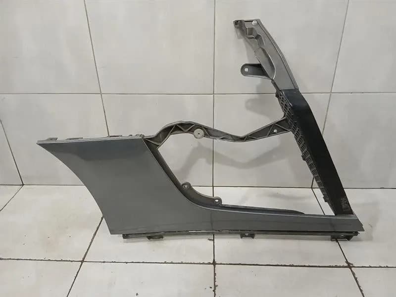Audi R8 Type 42 5.2 Coupe Rear Right Cover 420853174F Rear Right Cover