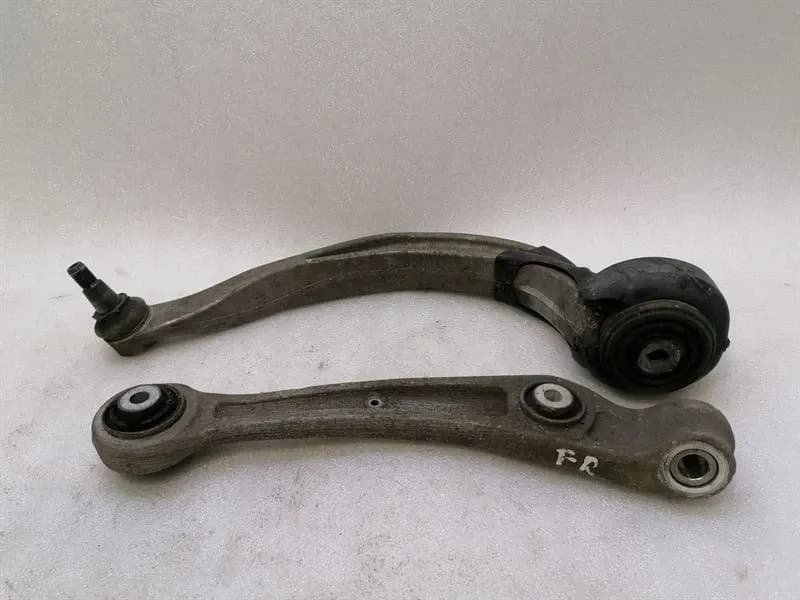 PORSCHE Porsche Macan 95B Right Front Wishbone 9A740769403 Front Right Wishbone