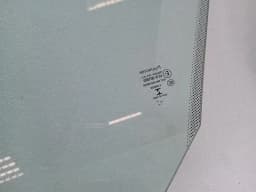 ASTON MARTIN Aston Martin Vanquish AM310 Right Door Glass CD33-F21410-AB Right Door Panel — thumbnail 6