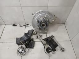 PORSCHE MK2 GTS PORSCHE 911 992 Right Rear Hub 992505052GY Wheel Bearing Housing Center Lock — thumbnail 10