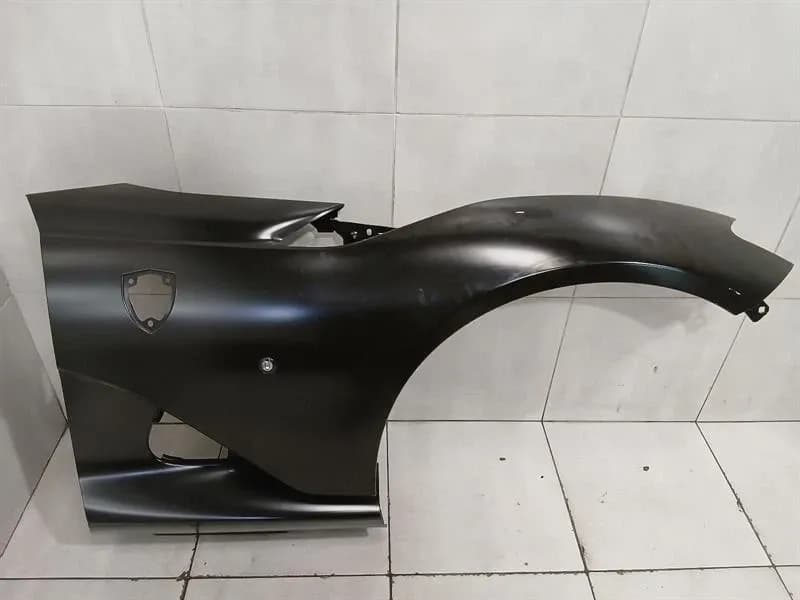 FERRARI Ferrari 812 Competizione F152M Right Wing 985961172 Right Fender APERTA