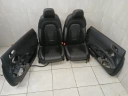 AUDI Audi R8 Type 42 5.2 V10 Seats Sports RHD Seats Interior Diamond Leather Set — thumbnail 1