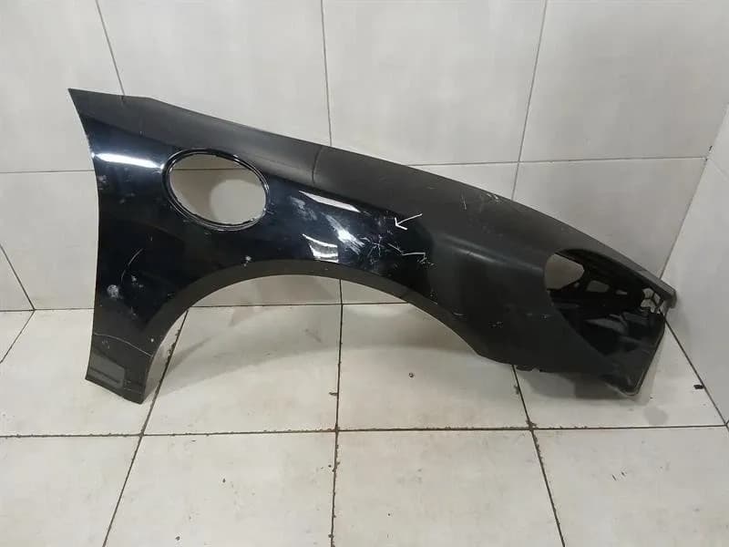 Porsche Cayman 718 GT4 Right Wing 982821022 Right Fender