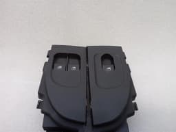 MASERATI Maserati Granturismo M145 Switch Door ECU 293426 RHD WINDOW Switch 215015 SET — thumbnail 10