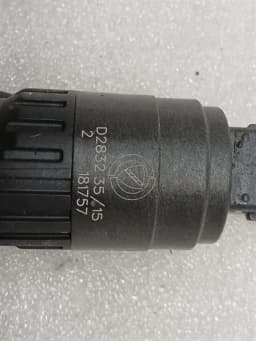 FERRARI Ferrari California T F149 14-17 washer fluid pump 81632900 washer water pump — thumbnail 3