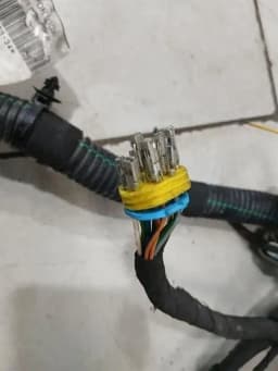 FERRARI Ferrari California T F149 14-17 Wiring Loom 320149 Front LHD Faulty Wiring Harness — thumbnail 6