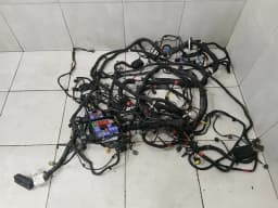 FERRARI Ferrari California T F149 14-17 Wiring Loom 320149 Front LHD Faulty Wiring Harness — thumbnail 1