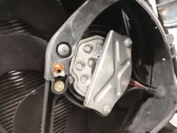 PORSCHE Porsche Boxster Spyder 718 Left Radiator 9P1121249D FAULTY Radiator Package LEFT — thumbnail 10