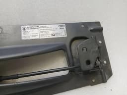 AUDI Audi R8 Type 42 5.2 Coupe Rear Spoiler 420827948B Rear Spoiler Drive Unit Engine — thumbnail 3