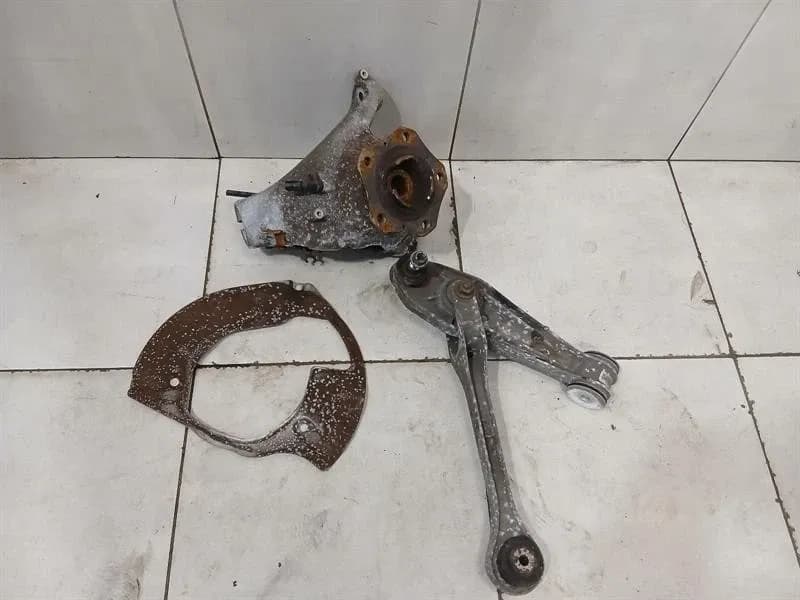 Porsche 911 991 Right Front Hub 99134115805 Wheel Bearing Housing Front Right