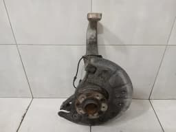 MERCEDES-BENZ Mercedes C AMG C63 W205 Right Front Hub A2053306804 Wheel Bearing Housing Front Right — thumbnail 2