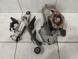 PORSCHE Porsche Cayman 718 GT4 Right Front Hub 99134195880 Wheel Bearing Housing Front Right — thumbnail 2