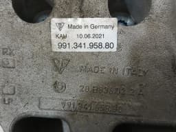 PORSCHE Porsche Cayman 718 GT4 Right Front Hub 99134195880 Wheel Bearing Housing Front Right — thumbnail 5