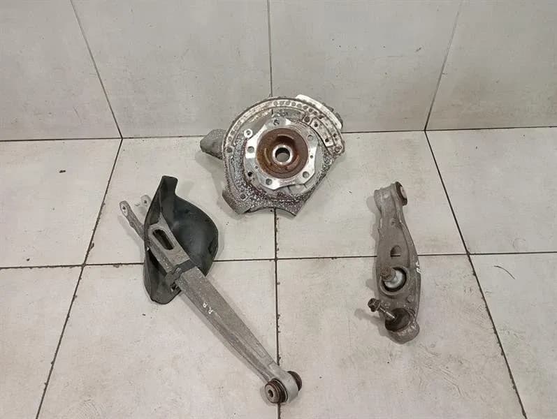 Porsche Boxster 718 Right Rear Hub 982505436A Wheel Bearing Housing Rear Right