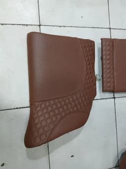ASTON MARTIN Aston Martin Vanquish Volante AM310 seats rear set rear seat interior — thumbnail 10