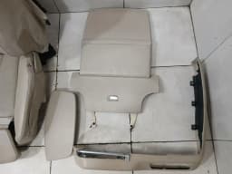 BENTLEY BENTLEY CONTINENTAL FLYING SPUR Seats RH FRONT LEATHERS Seats Interior — thumbnail 9