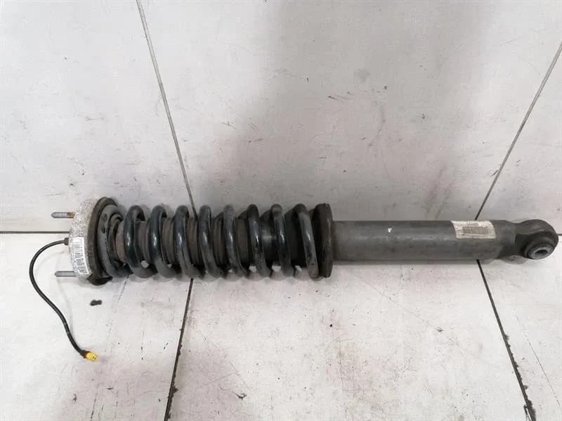 Aston Martin Rapide 10-14 Shock Absorber Front AD43-18B036-AC Front Shock Absorber