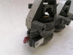 AUDI Audi RS7 A7 4G8 engine mount set 4M0199256T engine mount set connection defect — thumbnail 8